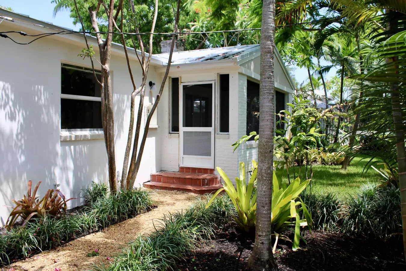 Fully Renovated 3/3 Northwood Home With Guest Cottage – Move-in Ready! House for rent in West Palm Beach, FL