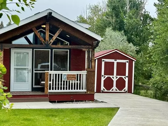208 Loves Ln Apartment for rent in Livingston, MT
