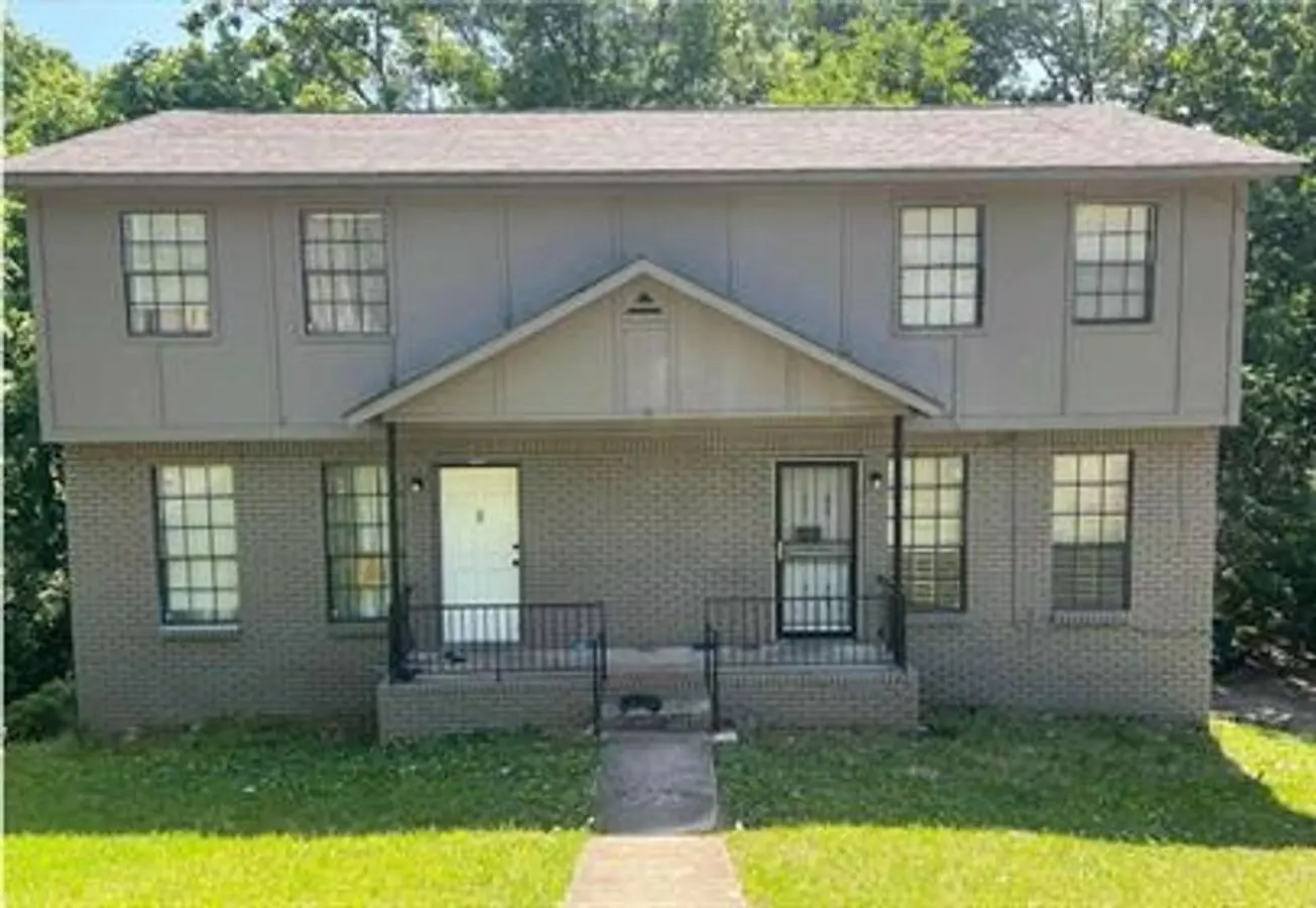Charming Duplex For Rent- Spacious And Convenient Living! House for rent in Birmingham, AL