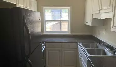 4 of 10 1720 Cullman Ave Apartment for rent in Birmingham, AL
