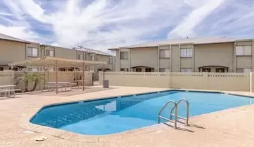 3 of 8 Cypress Manor Apartments Apartment for rent in Phoenix, AZ