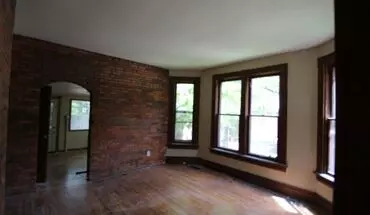 4 of 8 Muir - 308-308 1/2 Wilber Ave Apartment for rent in Columbus, OH