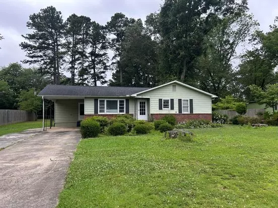 911 Betty St SW Apartment for rent in Decatur, AL