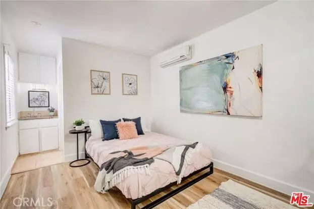 1856 W 14th St Apartment for rent in Los Angeles, CA