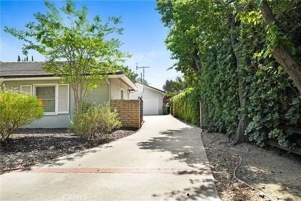 10918 White Oak Ave Apartment for rent in Granada Hills, CA