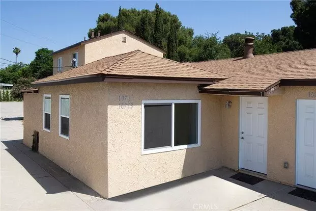 10709 Sherman Pl Apartment for rent in Sun Valley, CA