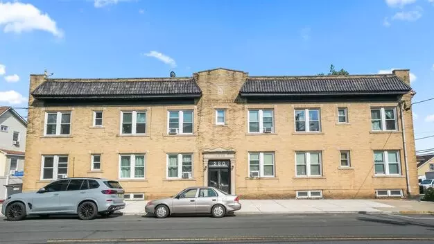 260 Davis Ave Apartment for rent in Kearny, NJ