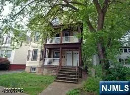 374 High St Apartment for rent in Passaic, NJ