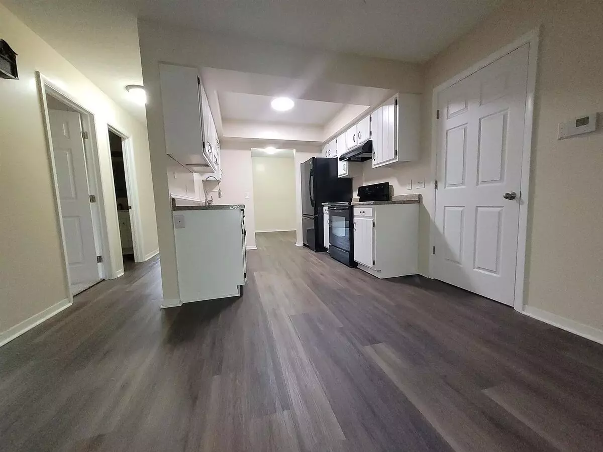 2066 Edgewood Dr Apartment for rent in Lima, OH