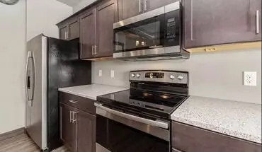 5 of 22 Parkway West Apartments Apartment for rent in Cedar Rapids, IA