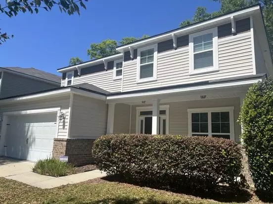 3 Bedroom Home With 2 Car Garage Available! Apartment for rent in Bluffton, SC