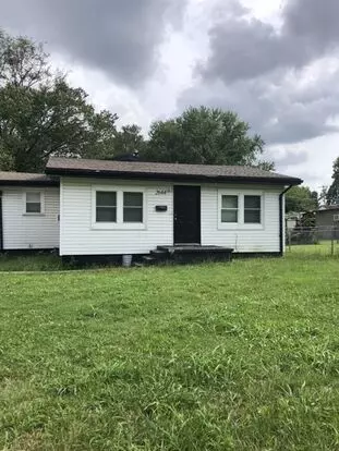 4 Bed 1 Bath Home For Rent Apartment for rent in Springfield, MO
