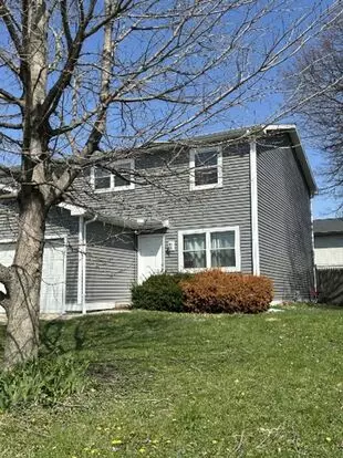 2520 Leeper Dr Apartment for rent in Champaign, IL