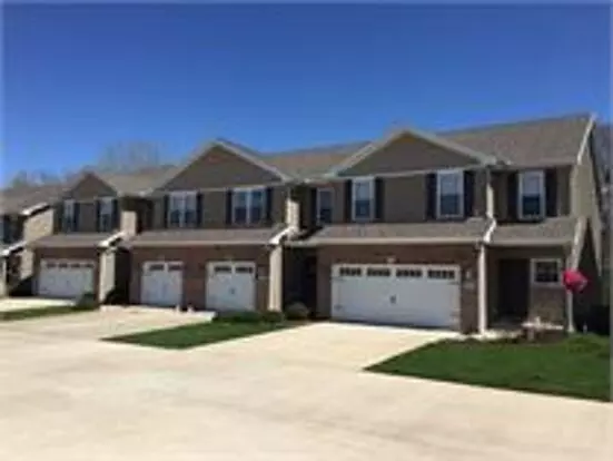 1604 S Division St Apartment for rent in Mahomet, IL