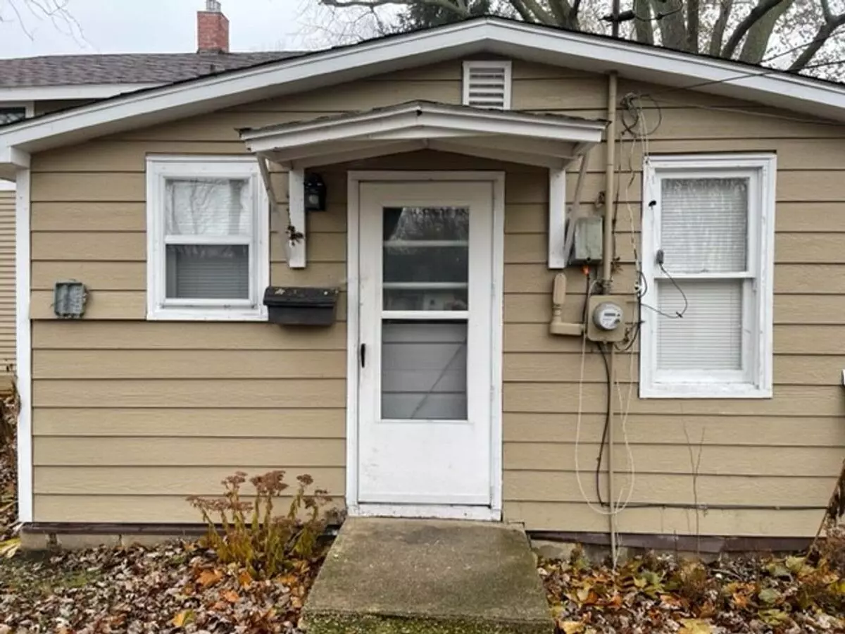 411 East Campbell Apartment for rent in Rantoul, IL