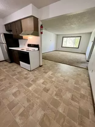 1125 Langley Rd Apartment for rent in Waterloo, IA