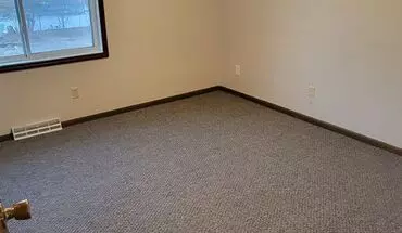 5 of 7 1129 1133 Oleson Rd Apartment for rent in Waterloo, IA
