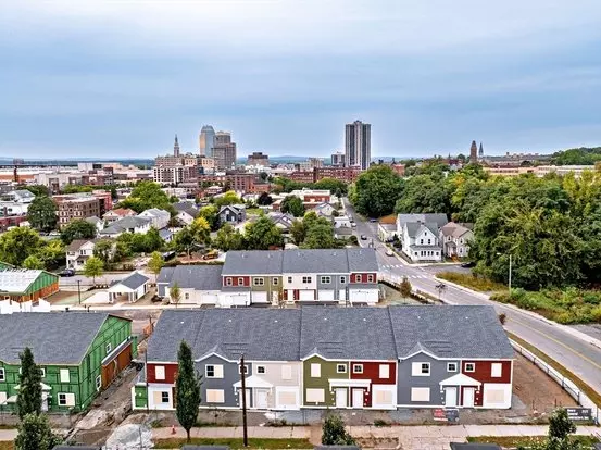 Townhomes Features 1 Bedroom Apartment for rent in Springfield, MA Townhomes Features 1 Bedroom Apartment for rent in Springfield, MA