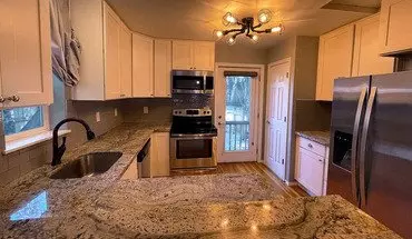 5 of 5 Check Exquisite 2Bedroom 1-bathroom Condo House for rent in Portland, OR