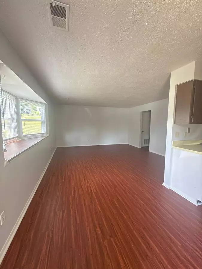 Jefferson Apartments Apartment for rent in Newburgh, IN