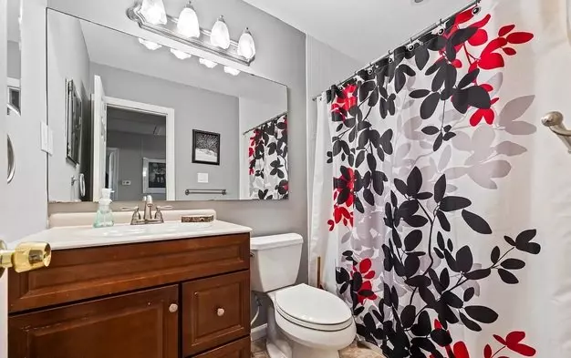 Charming And Delightful Ranch-style Unit In Kingsley Square! For Rent Apartment for rent in Freehold, NJ Charming And Delightful Ranch-style Unit In Kingsley Square! For Rent Apartment for rent in Freehold, NJ