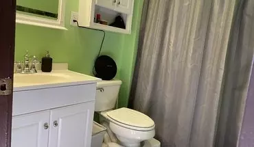3 of 6 Charming 2 Bed, 1 Full Bath Home Close To Everything. House for rent in Cincinnati, OH