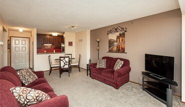 This Well-maintained Apartment-style Condo For Rent Apartment for rent in Des Moines, IA