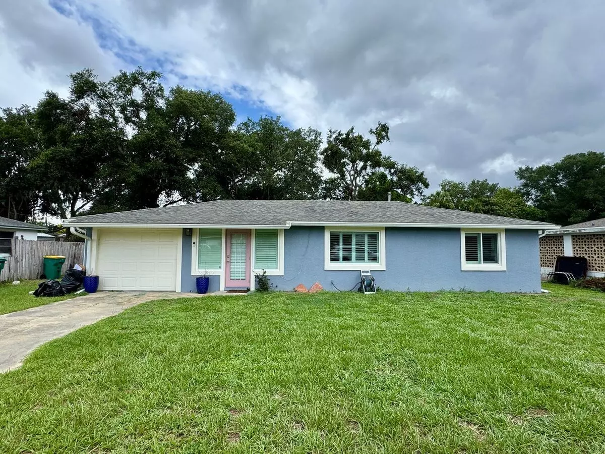Remodeled Eustis 2/2 With No Hoa! House for rent in Eustis, FL
