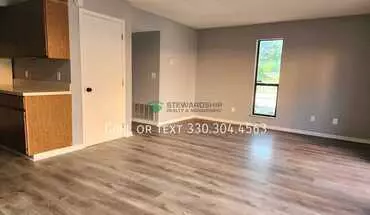 3 of 30 695 Carroll St Apartment for rent in Akron, OH