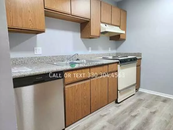 693 Carroll St Apartment for rent in Akron, OH 693 Carroll St Apartment for rent in Akron, OH