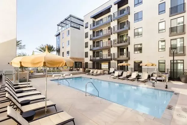 Beautifully Remodeled 1bd/1ba Apartment for rent in Santa Ana, CA