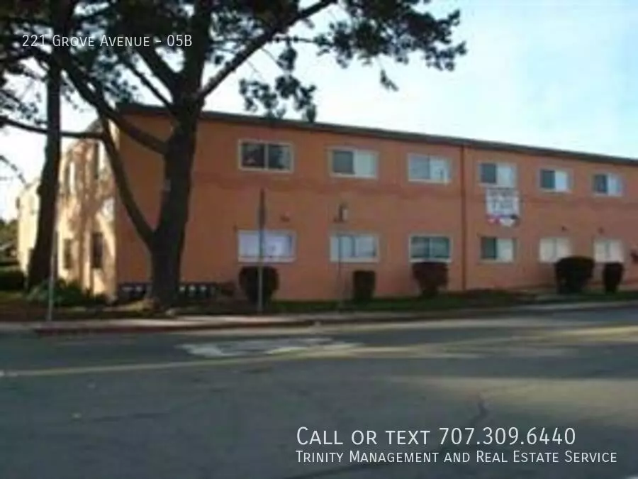 2 of 2 221 Grove Ave Apartment for rent in Richmond, CA