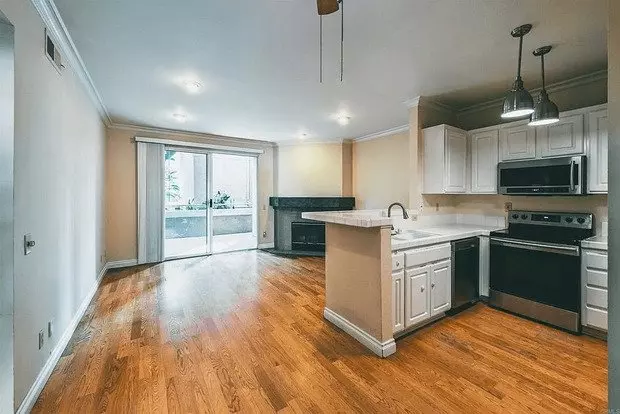 Beautifully Maintained Bottom Floor, Corner Unit Condo Apartment for rent in San Diego, CA Beautifully Maintained Bottom Floor, Corner Unit Condo Apartment for rent in San Diego, CA