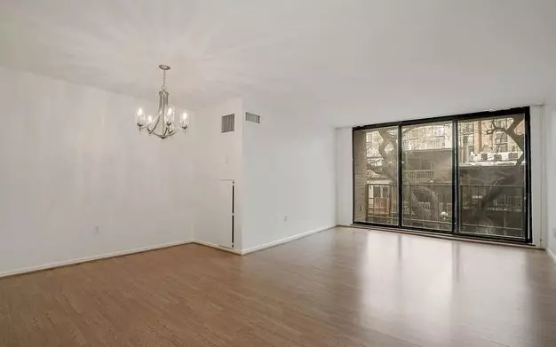 A Sophisticated One-bedroom Apartment for rent in Washington, DC