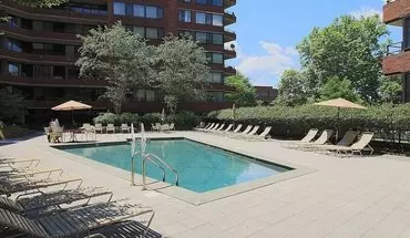 3 of 13 A Sophisticated One-bedroom House for rent in Washington, DC