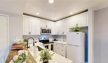 3 of 10 Condo Nestled In A Secure Gated Community House for rent in Highland, CA