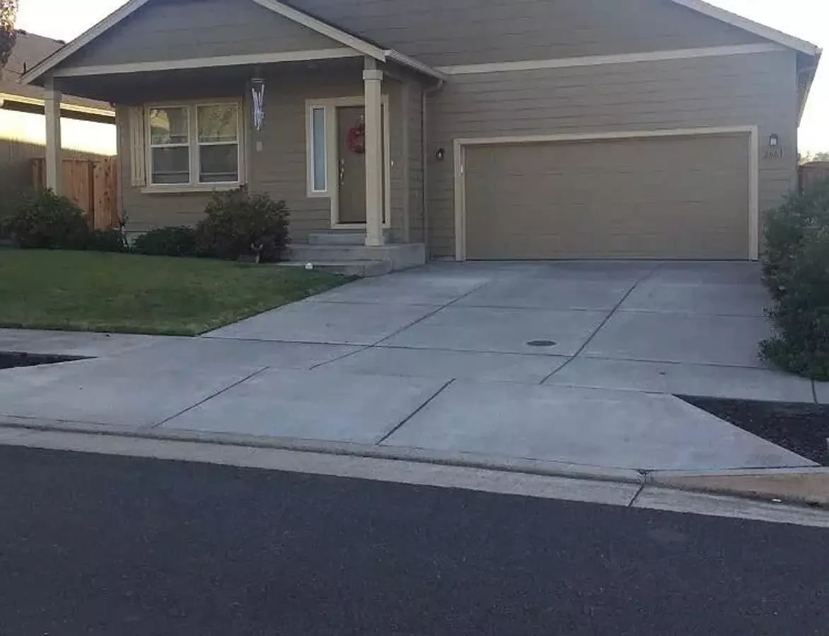 One Level House Located In North Albany House for rent in Albany, OR