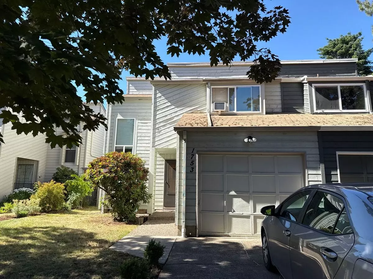 Close To Osu, Brand New Carpet And Flooring, Fenced Backyard House for rent in Corvallis, OR