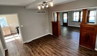 5 of 18 Charming 3 Bedroom, 2 Bathroom Home In The Heart Of Des Moines, Ia House for rent in Des Moines, IA