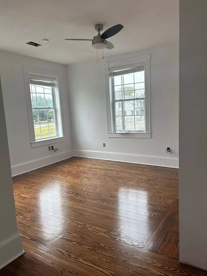 614 E Gwinnett St Apartment for rent in Savannah, GA