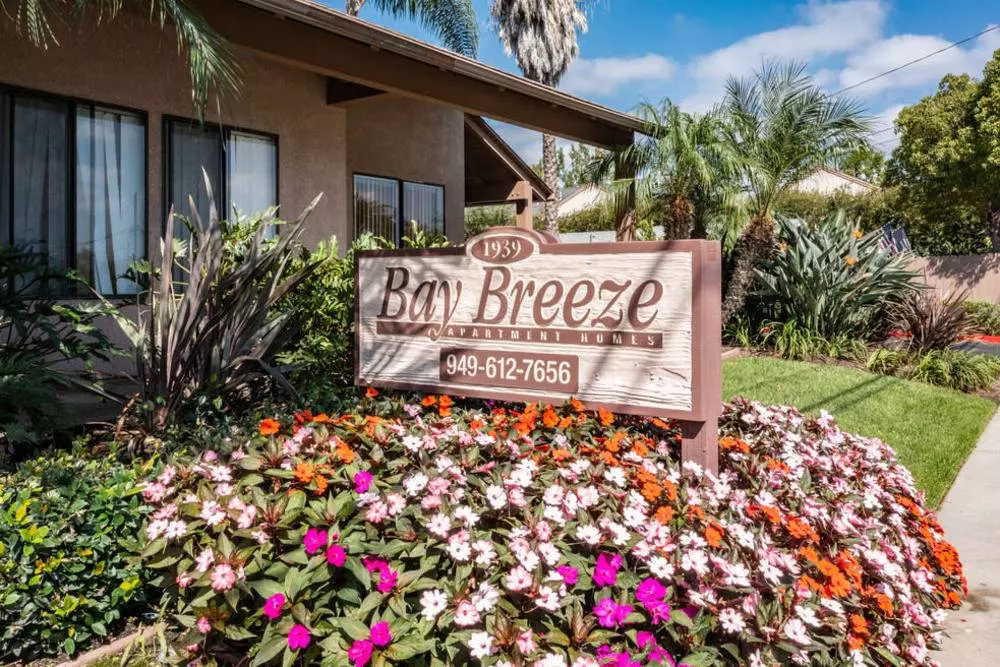 Bay Breeze Apartment for rent in Costa Mesa, CA