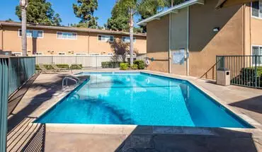 4 of 37 Olive Tree Apartment for rent in Costa Mesa, CA
