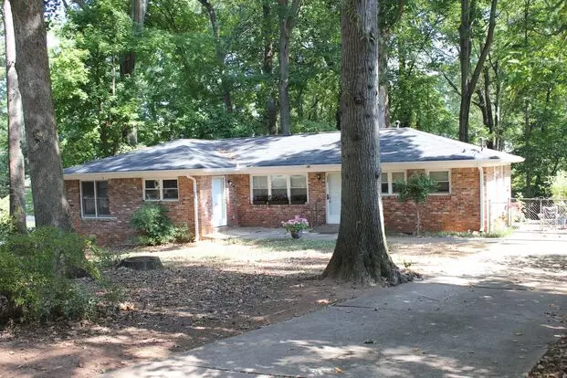 333-335 Hillcrest Apartment for rent in Decatur, GA