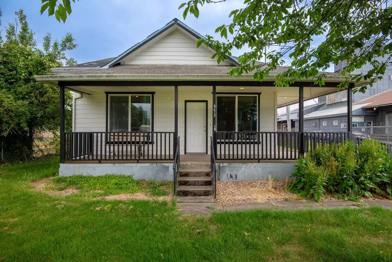 Hard To Find Single-level Floor In Jefferson, Oregon! House for rent in Jefferson, OR