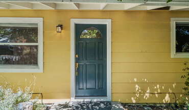 295 Orange Ave Apartment for rent in Ashland, OR