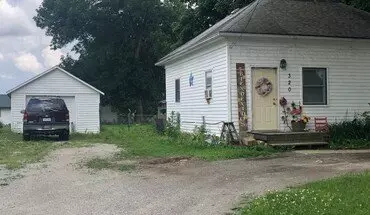 3 of 23 300/310/320 Main Apartment for rent in Tiffin, IA