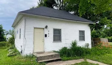 2 of 23 300/310/320 Main Apartment for rent in Tiffin, IA
