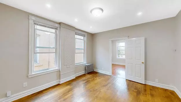 Full-sized Bedroom And One Small Additional Room For Rent Apartment for rent in Brooklyn, NY Full-sized Bedroom And One Small Additional Room For Rent Apartment for rent in Brooklyn, NY