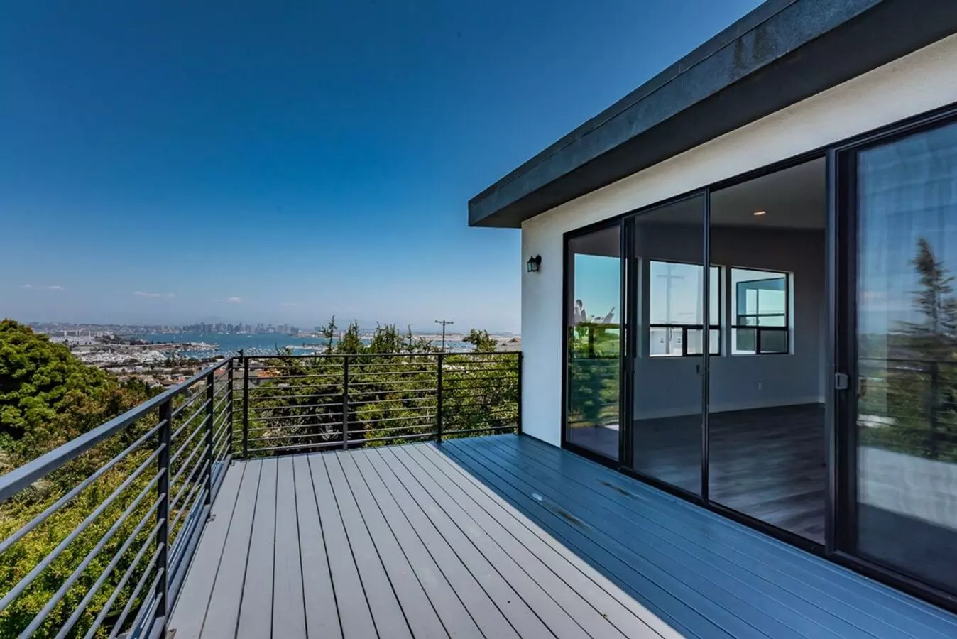 Bay View Point Loma Luxury | 4br/3.5ba House For Rent | Deck • Ac • Garage • Chef’s Kitchen House for rent in San Diego, CA