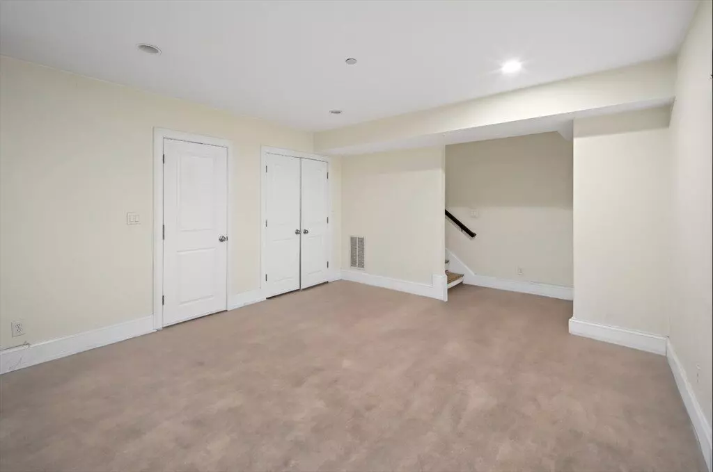 1Bed 1Bath House for rent in Bronx, NY